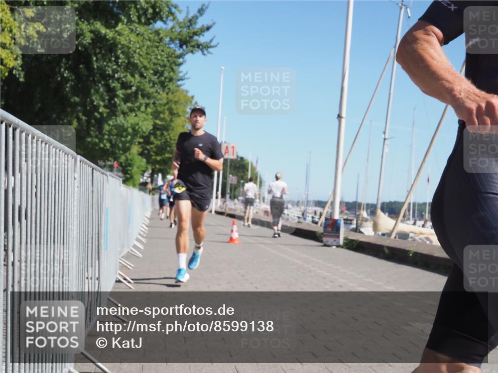 17.08.2025 - KN Förde Triathlon 2025 KatJ http://msf.ph/oto/8599138 17.08.2025 11:50:48 Laufen 272, 280, 306, 604 meine-sportfotos.de