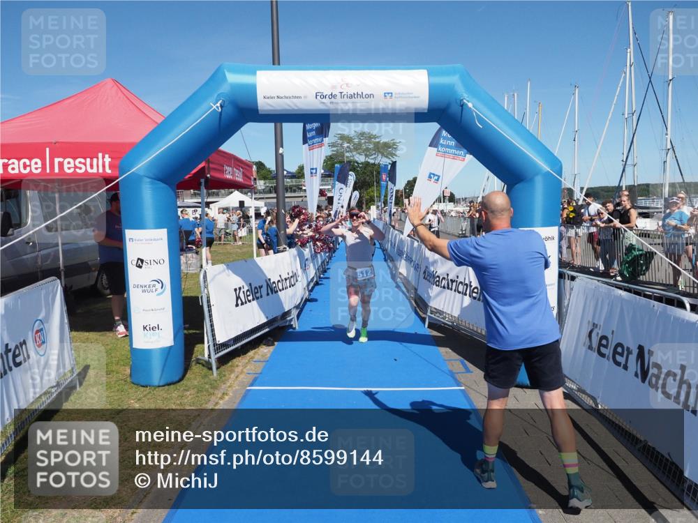 17.08.2025 - KN Förde Triathlon 2025 MichiJ http://msf.ph/oto/8599144 17.08.2025 14:02:38 Laufen 512 meine-sportfotos.de