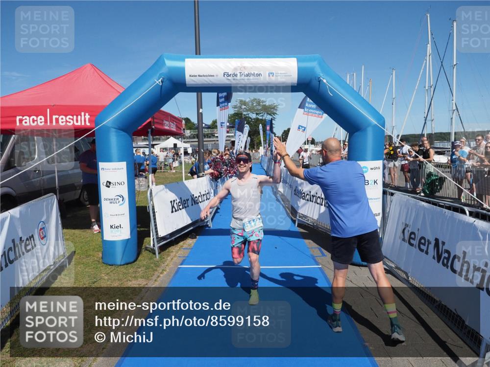 17.08.2025 - KN Förde Triathlon 2025 MichiJ http://msf.ph/oto/8599158 17.08.2025 14:02:39 Laufen 512 meine-sportfotos.de