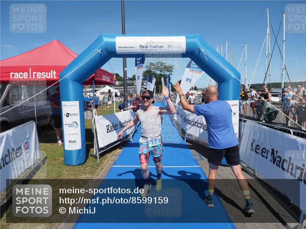 17.08.2025 - KN Förde Triathlon 2025 MichiJ http://msf.ph/oto/8599159 17.08.2025 14:02:39 Laufen 512 meine-sportfotos.de