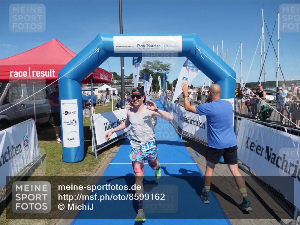 17.08.2025 - KN Förde Triathlon 2025 MichiJ http://msf.ph/oto/8599162 17.08.2025 14:02:39 Laufen 512 meine-sportfotos.de
