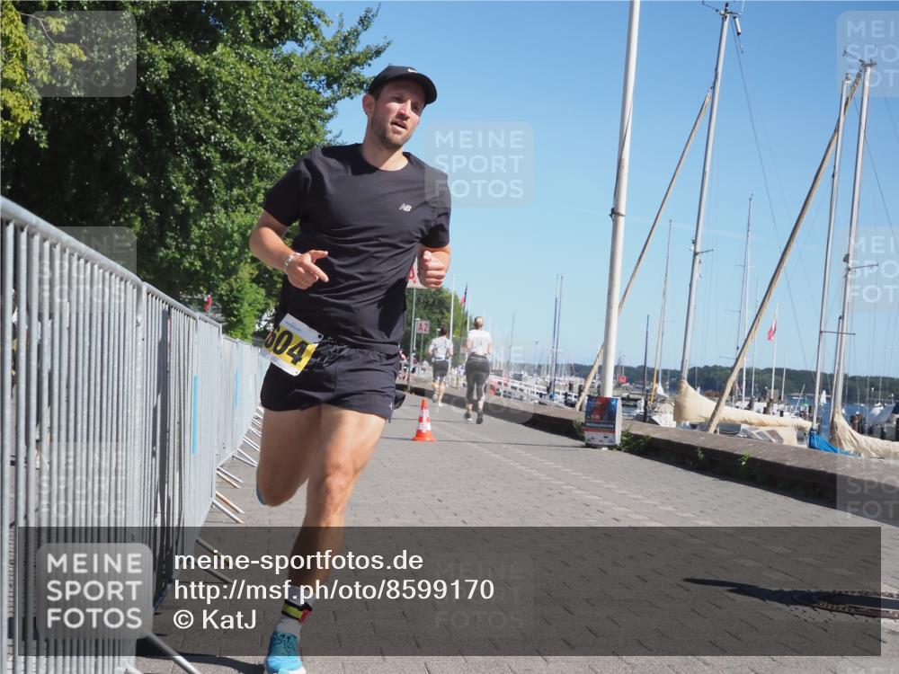 17.08.2025 - KN Förde Triathlon 2025 KatJ http://msf.ph/oto/8599170 17.08.2025 11:50:49 Laufen 272, 280, 306, 604 meine-sportfotos.de