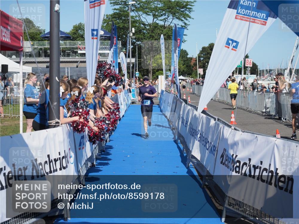 17.08.2025 - KN Förde Triathlon 2025 MichiJ http://msf.ph/oto/8599178 17.08.2025 14:03:05 Laufen 516 meine-sportfotos.de