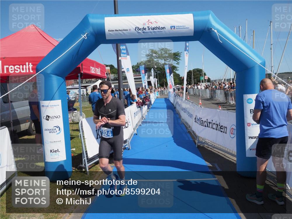 17.08.2025 - KN Förde Triathlon 2025 MichiJ http://msf.ph/oto/8599204 17.08.2025 12:13:42 Laufen 282, 324 meine-sportfotos.de