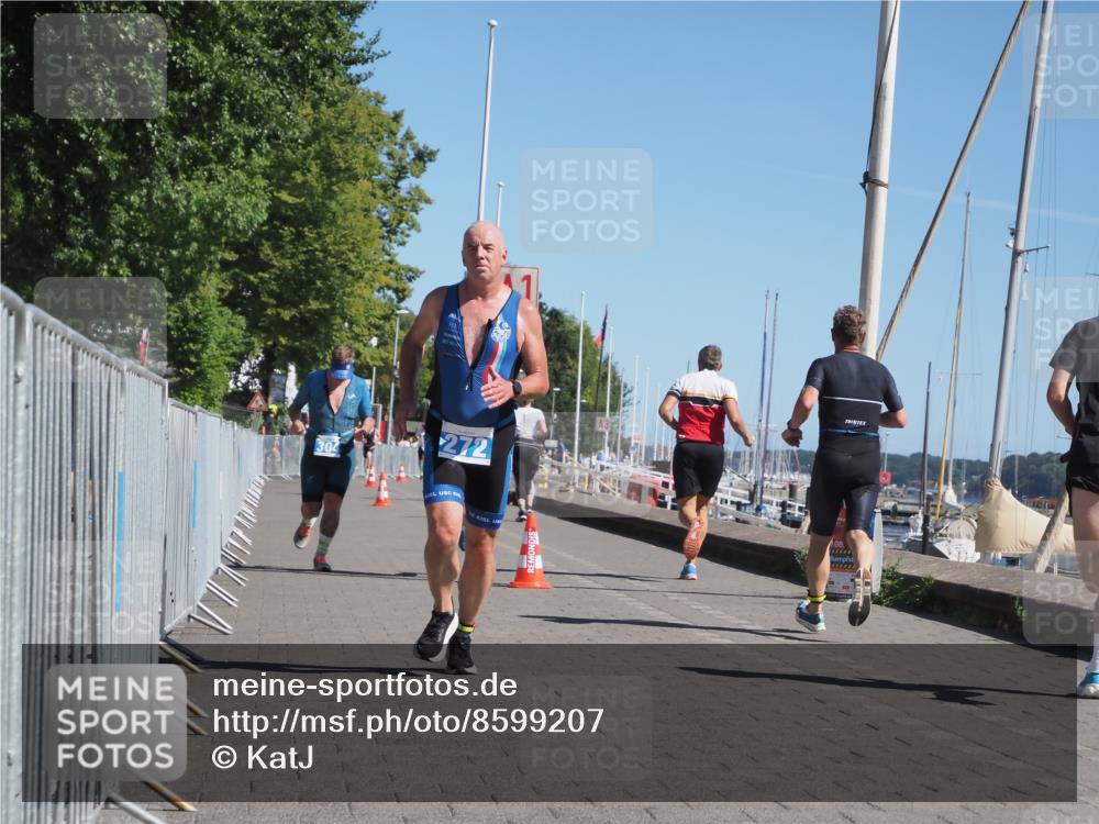 17.08.2025 - KN Förde Triathlon 2025 KatJ http://msf.ph/oto/8599207 17.08.2025 11:50:54 Laufen 272, 304, 605 meine-sportfotos.de