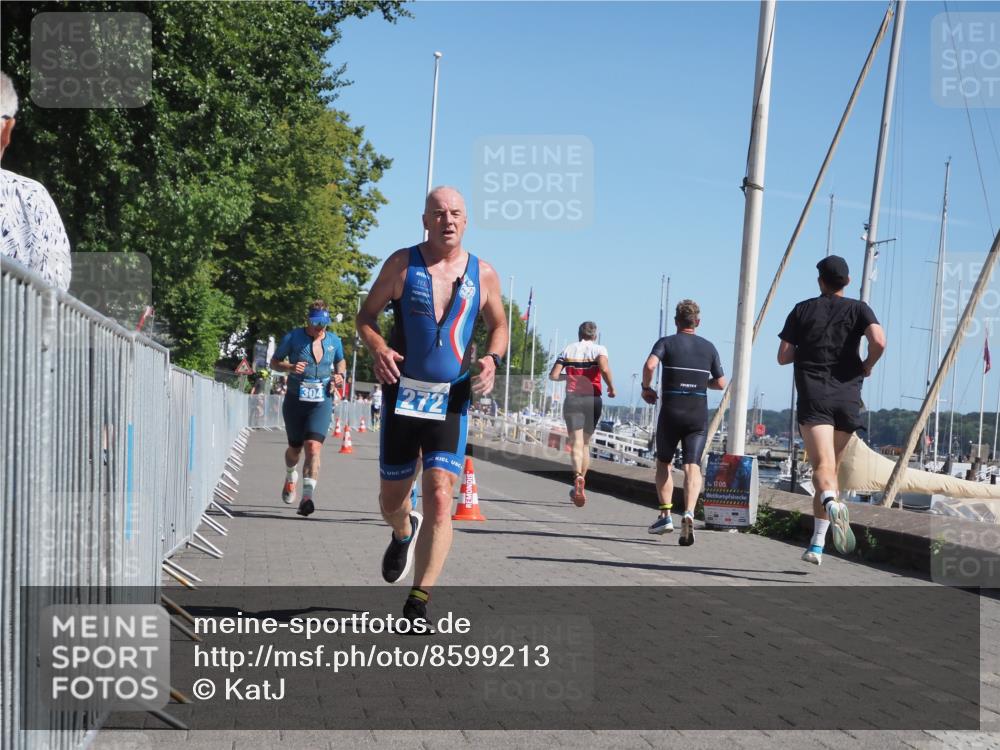 17.08.2025 - KN Förde Triathlon 2025 KatJ http://msf.ph/oto/8599213 17.08.2025 11:50:54 Laufen 272, 304, 605 meine-sportfotos.de