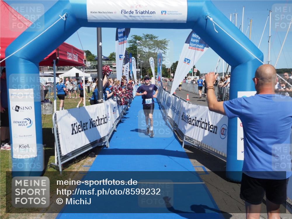 17.08.2025 - KN Förde Triathlon 2025 MichiJ http://msf.ph/oto/8599232 17.08.2025 14:03:07 Laufen 516 meine-sportfotos.de