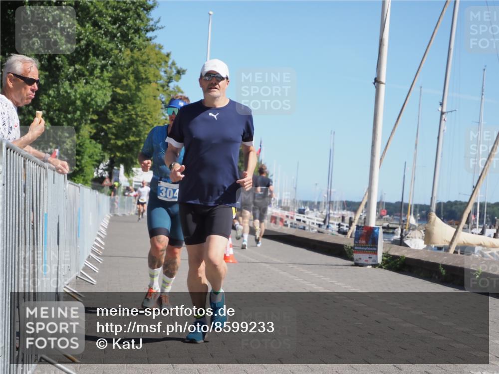 17.08.2025 - KN Förde Triathlon 2025 KatJ http://msf.ph/oto/8599233 17.08.2025 11:50:57 Laufen 272, 304, 605 meine-sportfotos.de