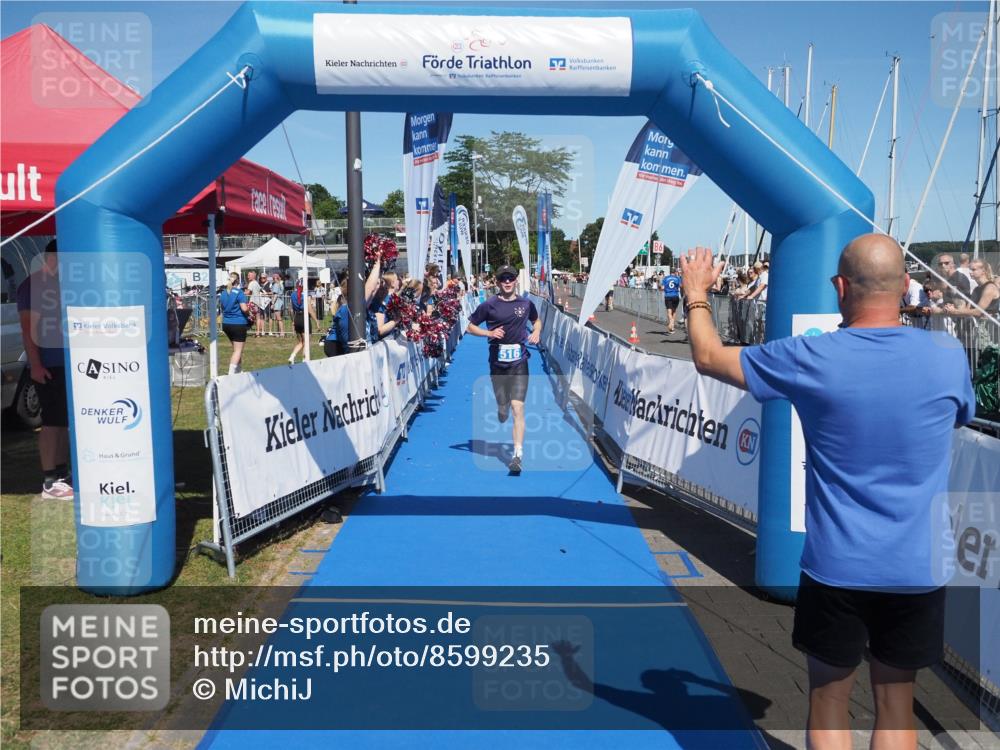 17.08.2025 - KN Förde Triathlon 2025 MichiJ http://msf.ph/oto/8599235 17.08.2025 14:03:07 Laufen 516 meine-sportfotos.de