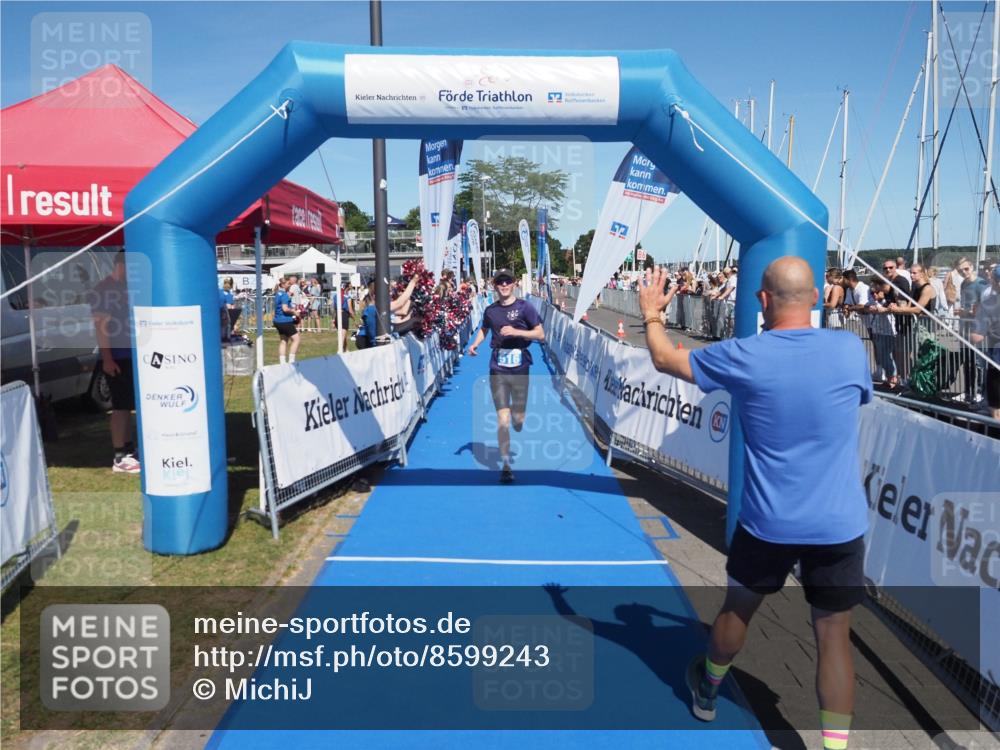 17.08.2025 - KN Förde Triathlon 2025 MichiJ http://msf.ph/oto/8599243 17.08.2025 14:03:08 Laufen 516 meine-sportfotos.de