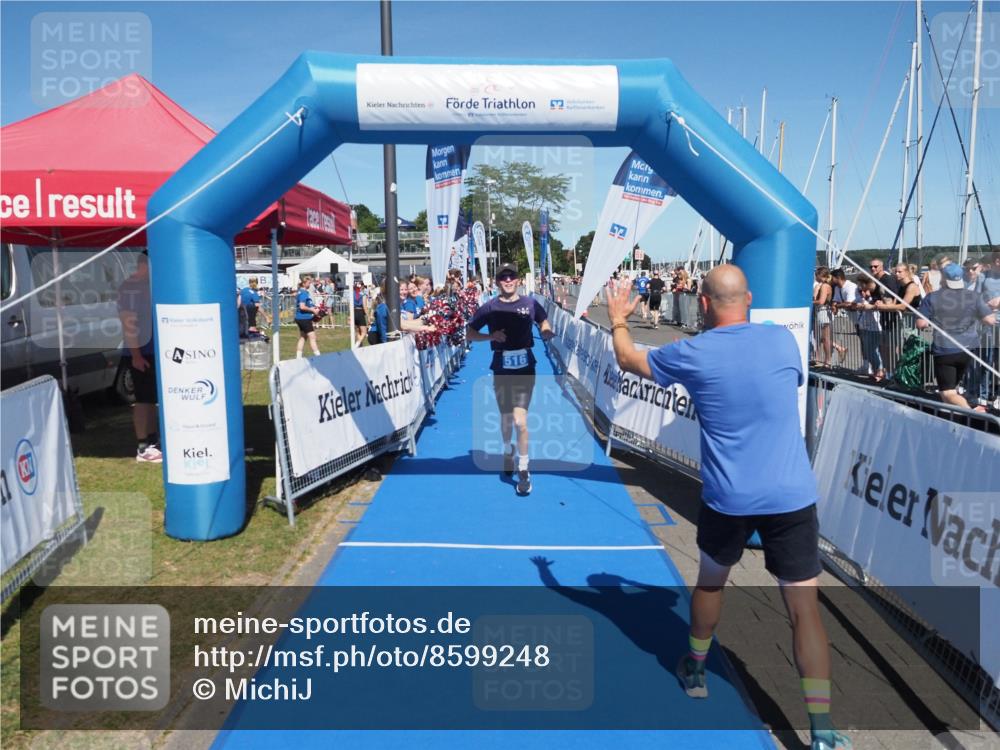 17.08.2025 - KN Förde Triathlon 2025 MichiJ http://msf.ph/oto/8599248 17.08.2025 14:03:08 Laufen 516 meine-sportfotos.de