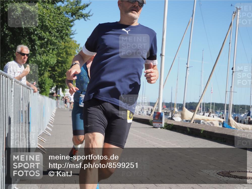 17.08.2025 - KN Förde Triathlon 2025 KatJ http://msf.ph/oto/8599251 17.08.2025 11:50:59 Laufen 272, 304, 605 meine-sportfotos.de