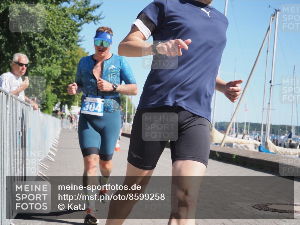 17.08.2025 - KN Förde Triathlon 2025 KatJ http://msf.ph/oto/8599258 17.08.2025 11:50:59 Laufen 272, 304, 605 meine-sportfotos.de