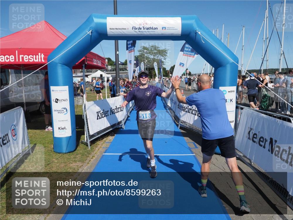 17.08.2025 - KN Förde Triathlon 2025 MichiJ http://msf.ph/oto/8599263 17.08.2025 14:03:09 Laufen 516 meine-sportfotos.de