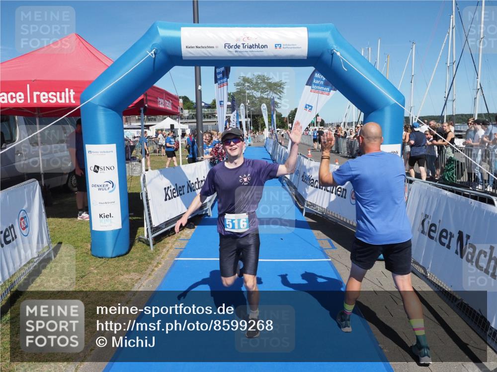 17.08.2025 - KN Förde Triathlon 2025 MichiJ http://msf.ph/oto/8599268 17.08.2025 14:03:09 Laufen 516 meine-sportfotos.de