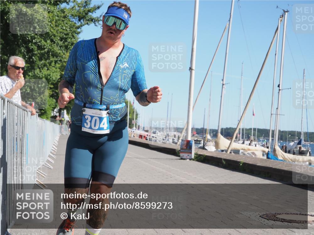 17.08.2025 - KN Förde Triathlon 2025 KatJ http://msf.ph/oto/8599273 17.08.2025 11:51:00 Laufen 304, 605 meine-sportfotos.de