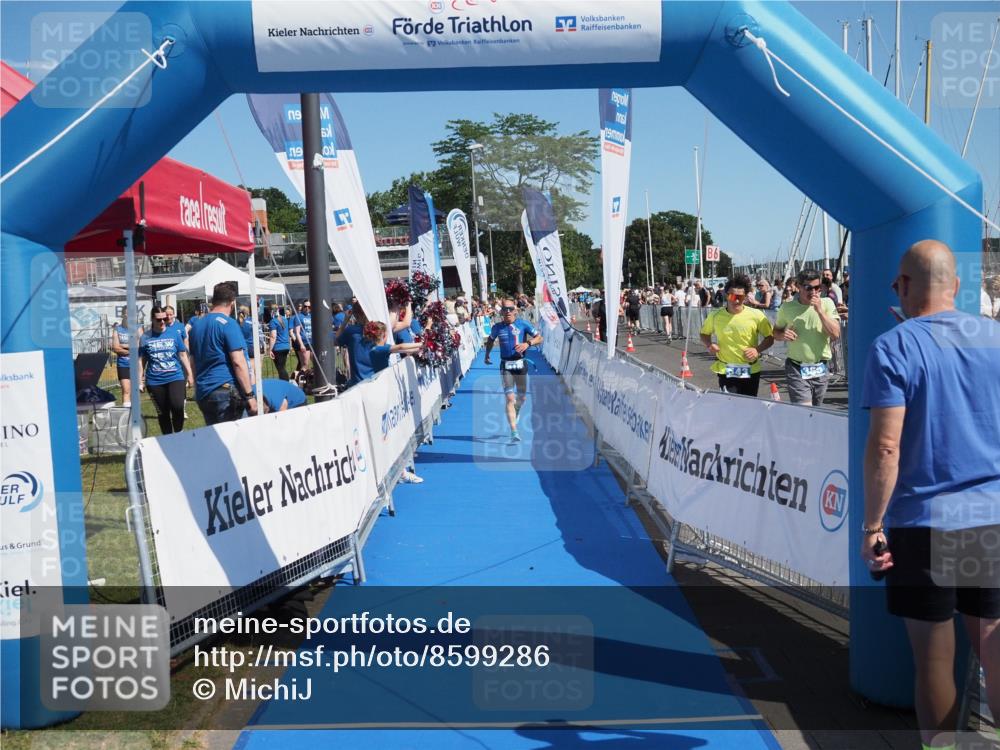 17.08.2025 - KN Förde Triathlon 2025 MichiJ http://msf.ph/oto/8599286 17.08.2025 12:13:58 Laufen 316 meine-sportfotos.de