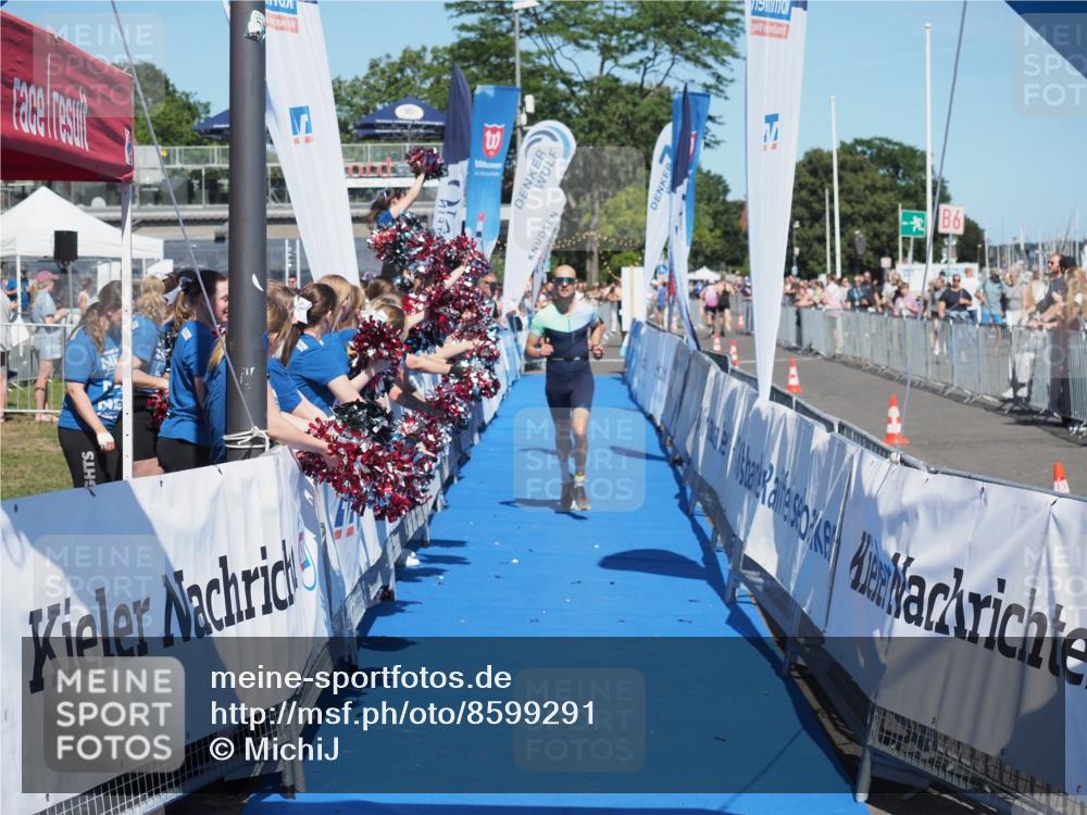 17.08.2025 - KN Förde Triathlon 2025 MichiJ http://msf.ph/oto/8599291 17.08.2025 14:03:38 Laufen 494, 546 meine-sportfotos.de