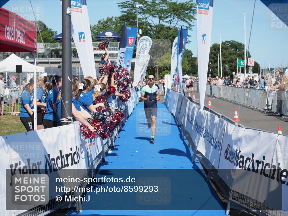 17.08.2025 - KN Förde Triathlon 2025 MichiJ http://msf.ph/oto/8599293 17.08.2025 14:03:38 Laufen 494, 546 meine-sportfotos.de