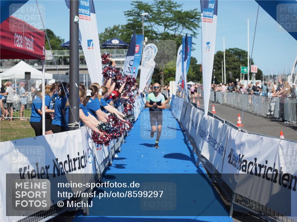 17.08.2025 - KN Förde Triathlon 2025 MichiJ http://msf.ph/oto/8599297 17.08.2025 14:03:38 Laufen 494, 546 meine-sportfotos.de
