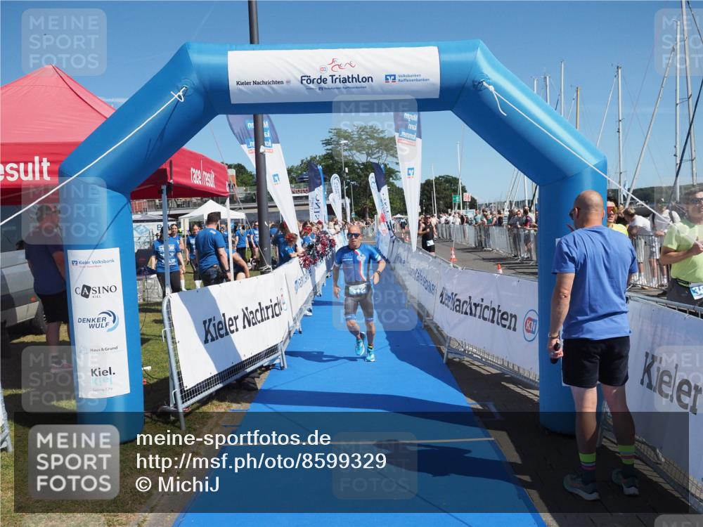 17.08.2025 - KN Förde Triathlon 2025 MichiJ http://msf.ph/oto/8599329 17.08.2025 12:14:00 Laufen 316 meine-sportfotos.de