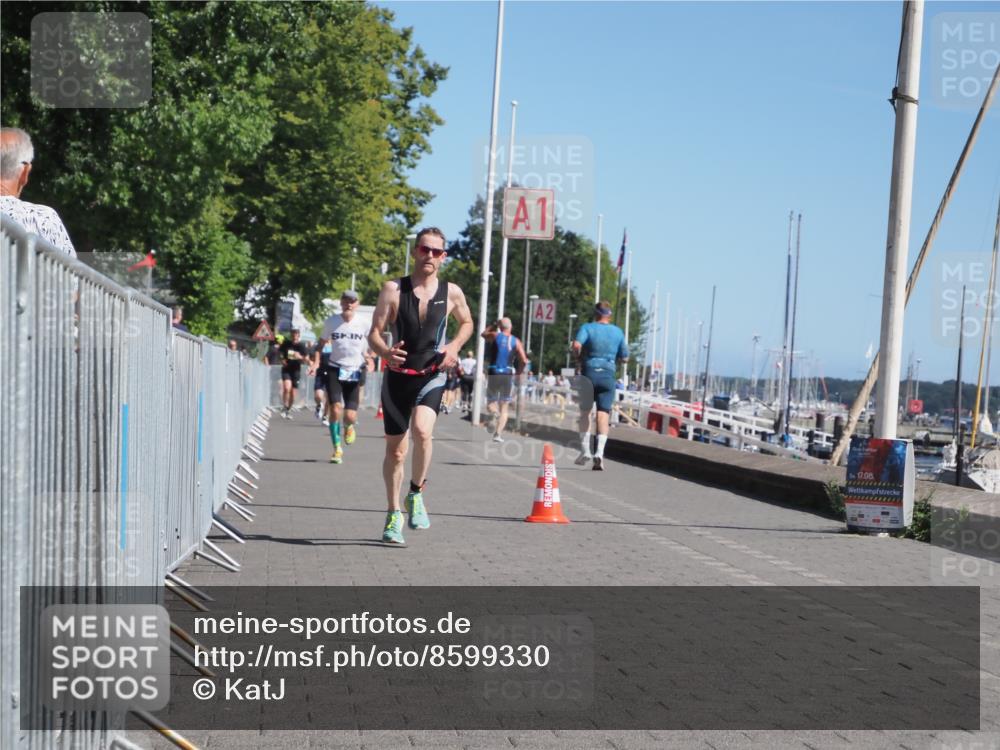 17.08.2025 - KN Förde Triathlon 2025 KatJ http://msf.ph/oto/8599330 17.08.2025 11:51:12 Laufen 296, 321, 608 meine-sportfotos.de