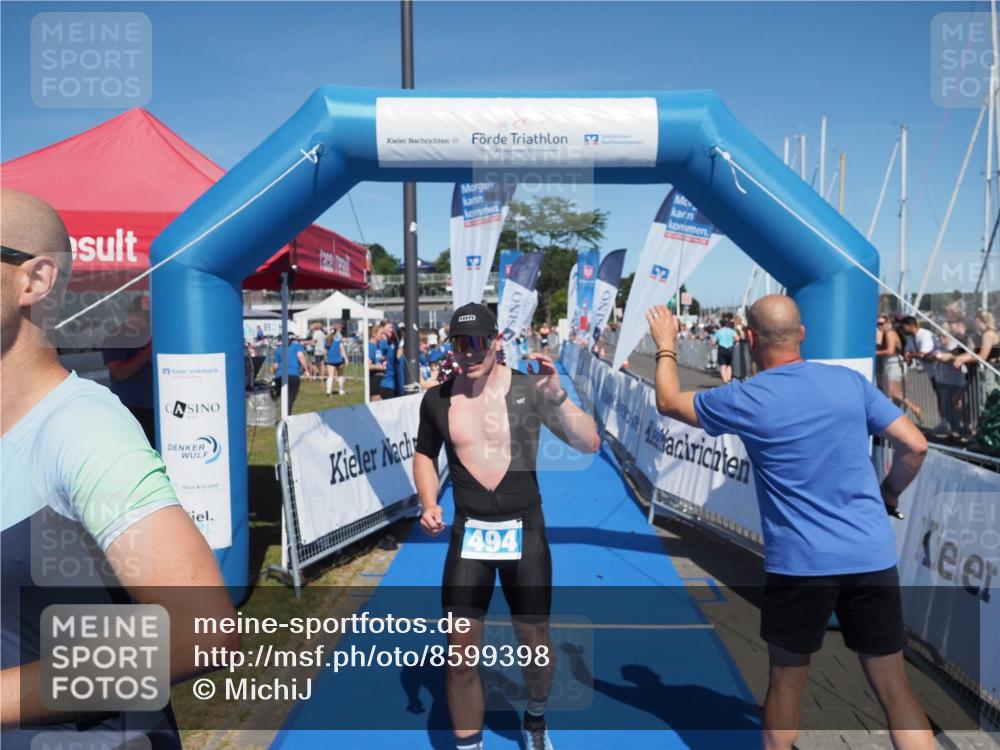 17.08.2025 - KN Förde Triathlon 2025 MichiJ http://msf.ph/oto/8599398 17.08.2025 14:03:43 Laufen 494, 546 meine-sportfotos.de