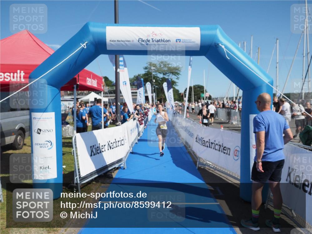 17.08.2025 - KN Förde Triathlon 2025 MichiJ http://msf.ph/oto/8599412 17.08.2025 12:14:39 Laufen 629 meine-sportfotos.de