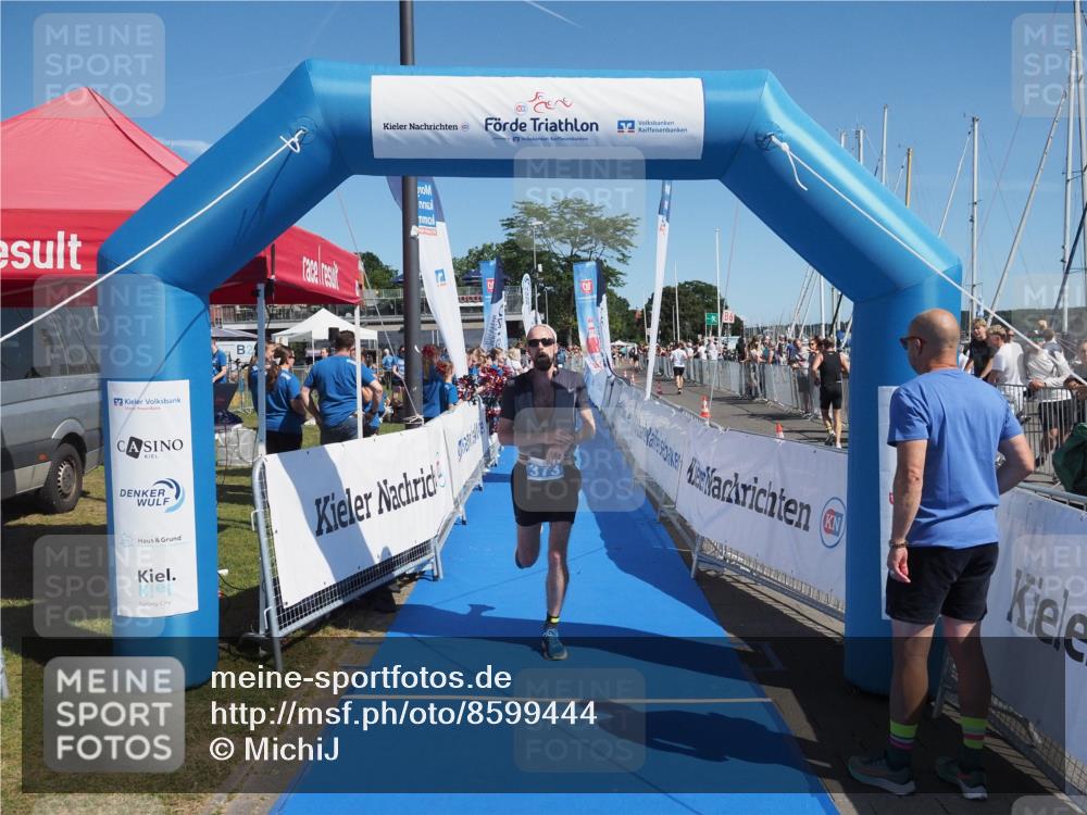 17.08.2025 - KN Förde Triathlon 2025 MichiJ http://msf.ph/oto/8599444 17.08.2025 12:14:44 Laufen 373, 629 meine-sportfotos.de