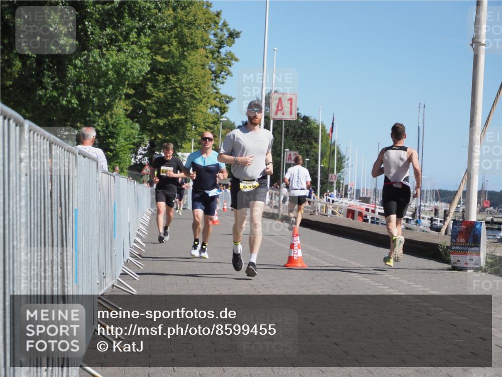 17.08.2025 - KN Förde Triathlon 2025 KatJ http://msf.ph/oto/8599455 17.08.2025 11:51:23 Laufen 321, 331, 602, 643 meine-sportfotos.de