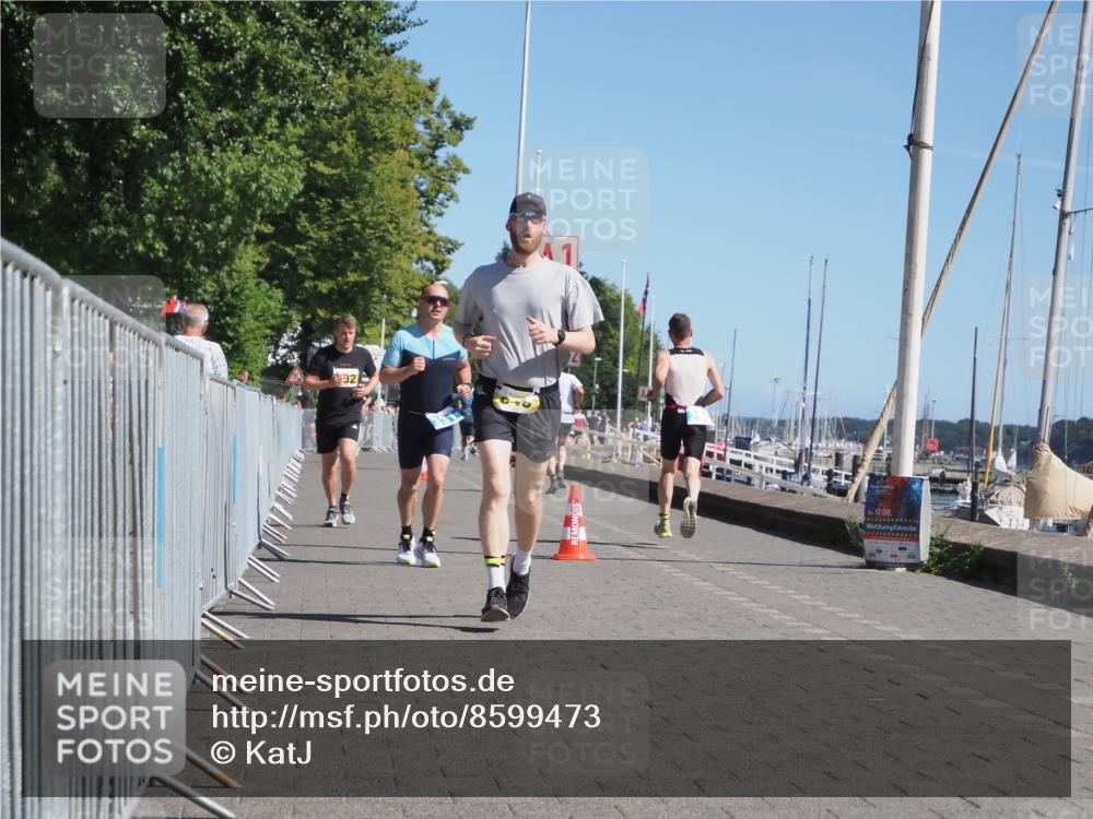 17.08.2025 - KN Förde Triathlon 2025 KatJ http://msf.ph/oto/8599473 17.08.2025 11:51:24 Laufen 321, 331, 602, 643 meine-sportfotos.de