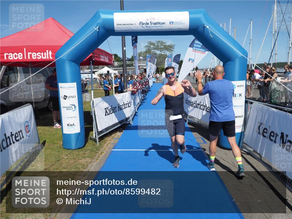 17.08.2025 - KN Förde Triathlon 2025 MichiJ http://msf.ph/oto/8599482 17.08.2025 14:03:54 Laufen 483 meine-sportfotos.de