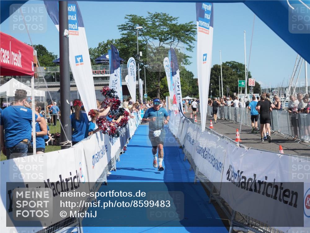 17.08.2025 - KN Förde Triathlon 2025 MichiJ http://msf.ph/oto/8599483 17.08.2025 12:14:53 Laufen 304 meine-sportfotos.de
