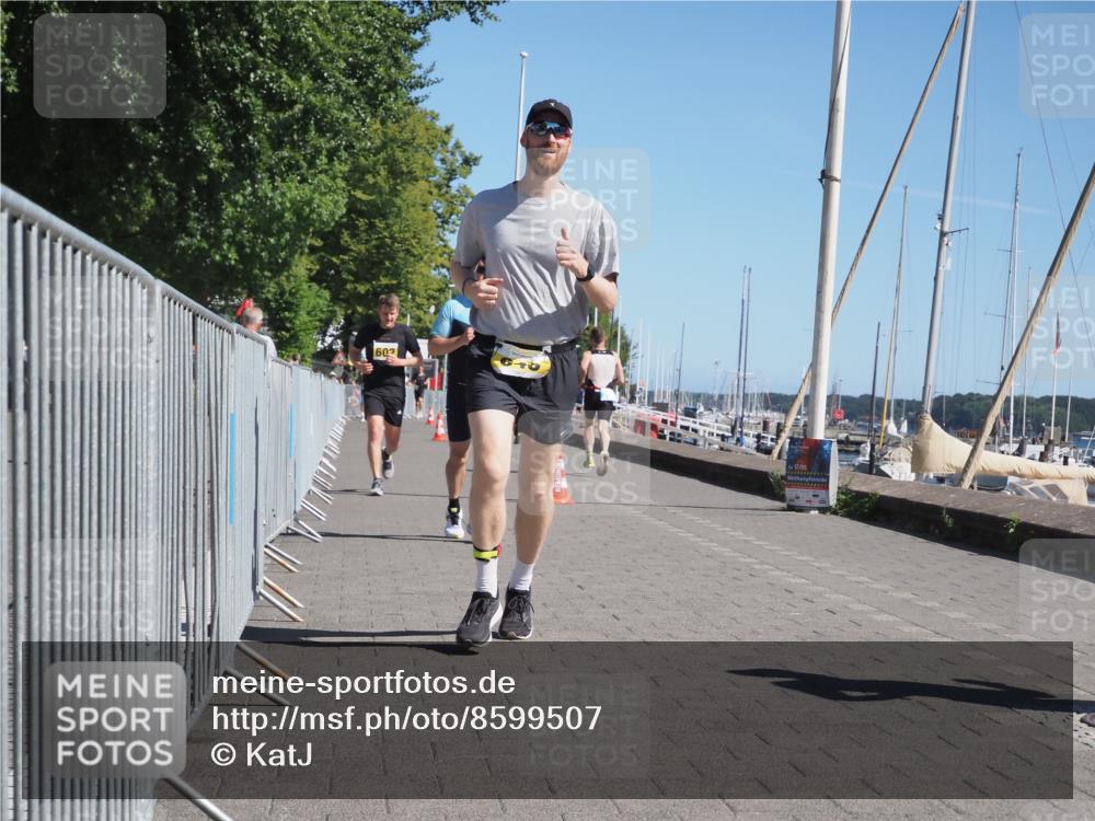 17.08.2025 - KN Förde Triathlon 2025 KatJ http://msf.ph/oto/8599507 17.08.2025 11:51:25 Laufen 331, 602, 643 meine-sportfotos.de