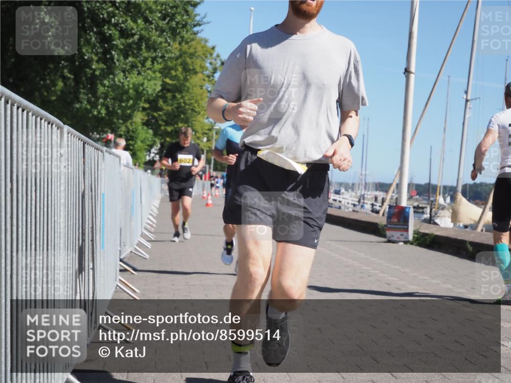 17.08.2025 - KN Förde Triathlon 2025 KatJ http://msf.ph/oto/8599514 17.08.2025 11:51:26 Laufen 331, 602, 643 meine-sportfotos.de