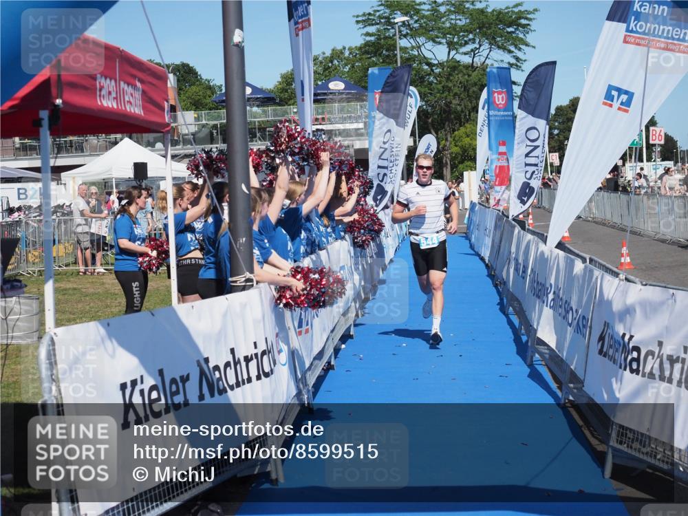 17.08.2025 - KN Förde Triathlon 2025 MichiJ http://msf.ph/oto/8599515 17.08.2025 14:04:02 Laufen 544 meine-sportfotos.de