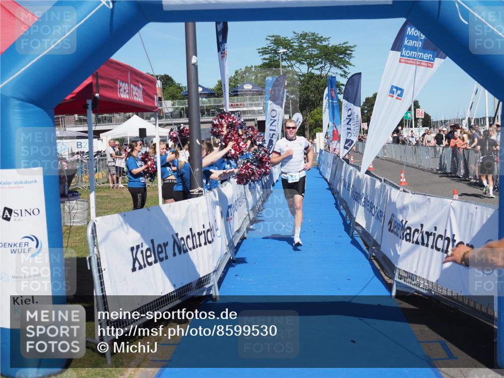 17.08.2025 - KN Förde Triathlon 2025 MichiJ http://msf.ph/oto/8599530 17.08.2025 14:04:03 Laufen 544 meine-sportfotos.de