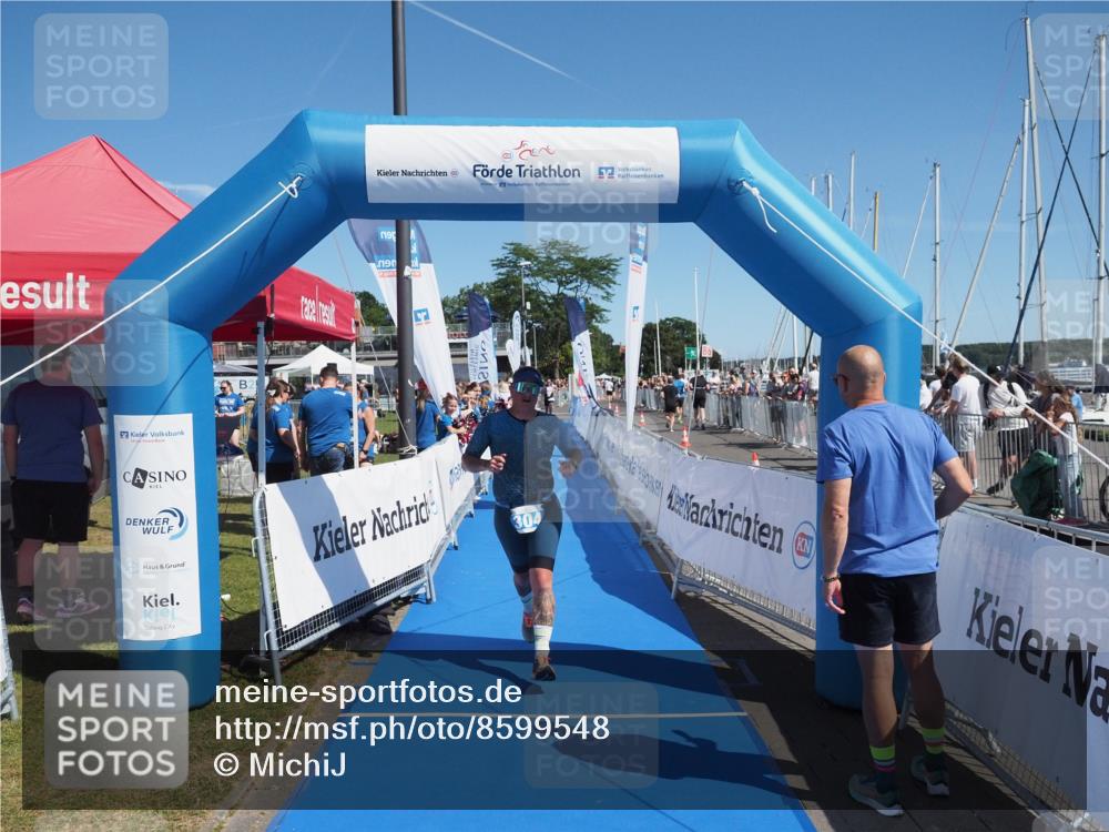 17.08.2025 - KN Förde Triathlon 2025 MichiJ http://msf.ph/oto/8599548 17.08.2025 12:14:56 Laufen 304 meine-sportfotos.de