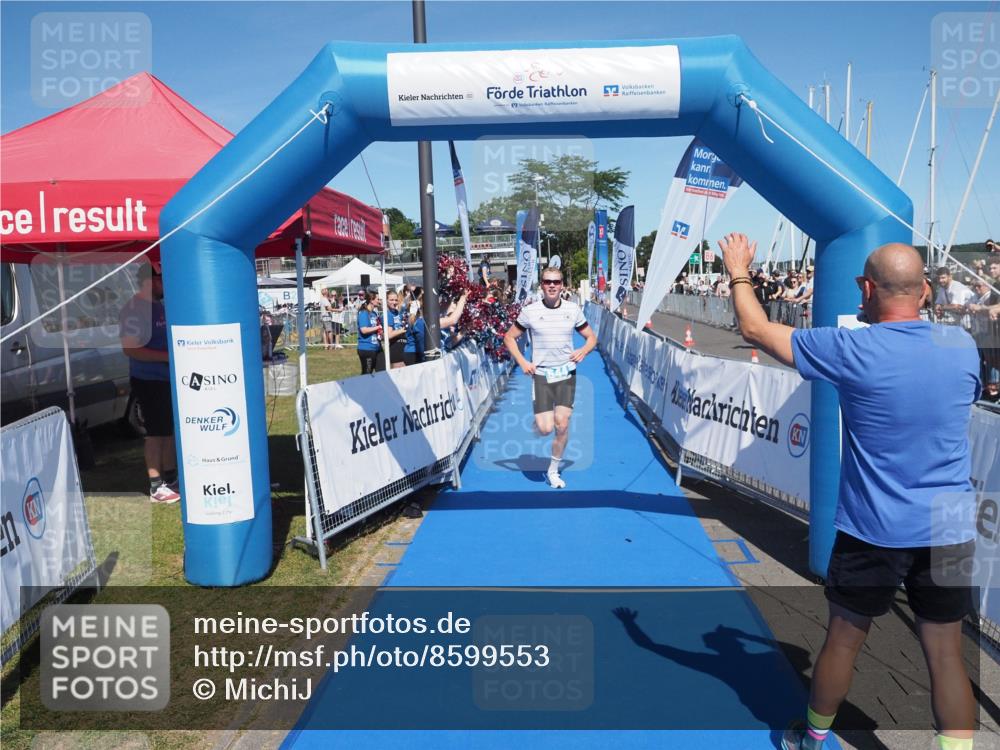 17.08.2025 - KN Förde Triathlon 2025 MichiJ http://msf.ph/oto/8599553 17.08.2025 14:04:04 Laufen 544 meine-sportfotos.de
