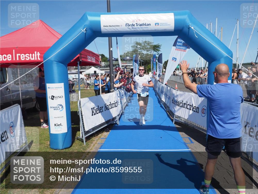 17.08.2025 - KN Förde Triathlon 2025 MichiJ http://msf.ph/oto/8599555 17.08.2025 14:04:04 Laufen 544 meine-sportfotos.de