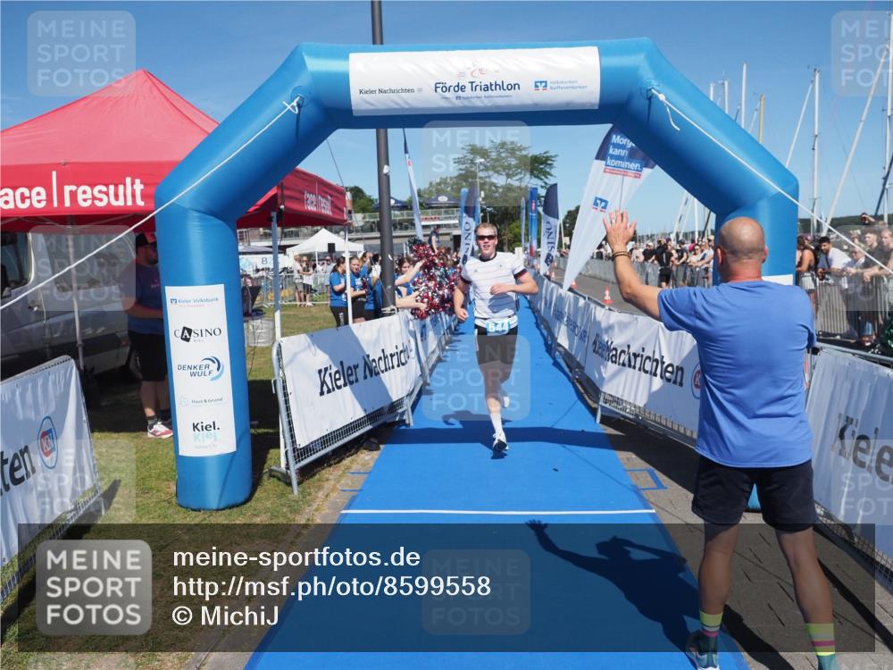 17.08.2025 - KN Förde Triathlon 2025 MichiJ http://msf.ph/oto/8599558 17.08.2025 14:04:04 Laufen 544 meine-sportfotos.de