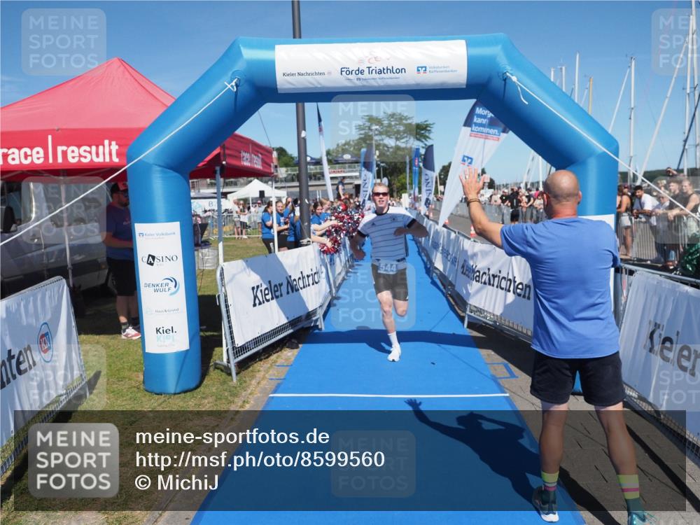 17.08.2025 - KN Förde Triathlon 2025 MichiJ http://msf.ph/oto/8599560 17.08.2025 14:04:04 Laufen 544 meine-sportfotos.de