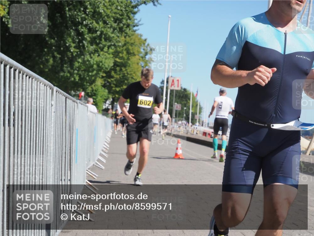 17.08.2025 - KN Förde Triathlon 2025 KatJ http://msf.ph/oto/8599571 17.08.2025 11:51:28 Laufen 331, 602, 643 meine-sportfotos.de