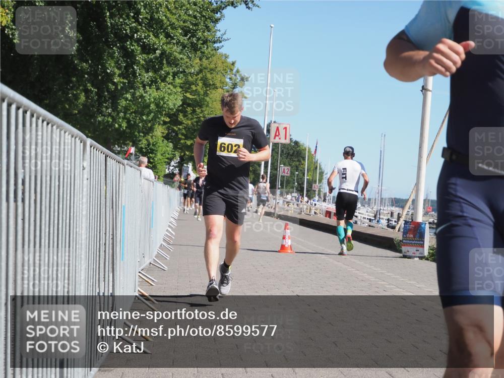 17.08.2025 - KN Förde Triathlon 2025 KatJ http://msf.ph/oto/8599577 17.08.2025 11:51:29 Laufen 331, 602, 643 meine-sportfotos.de