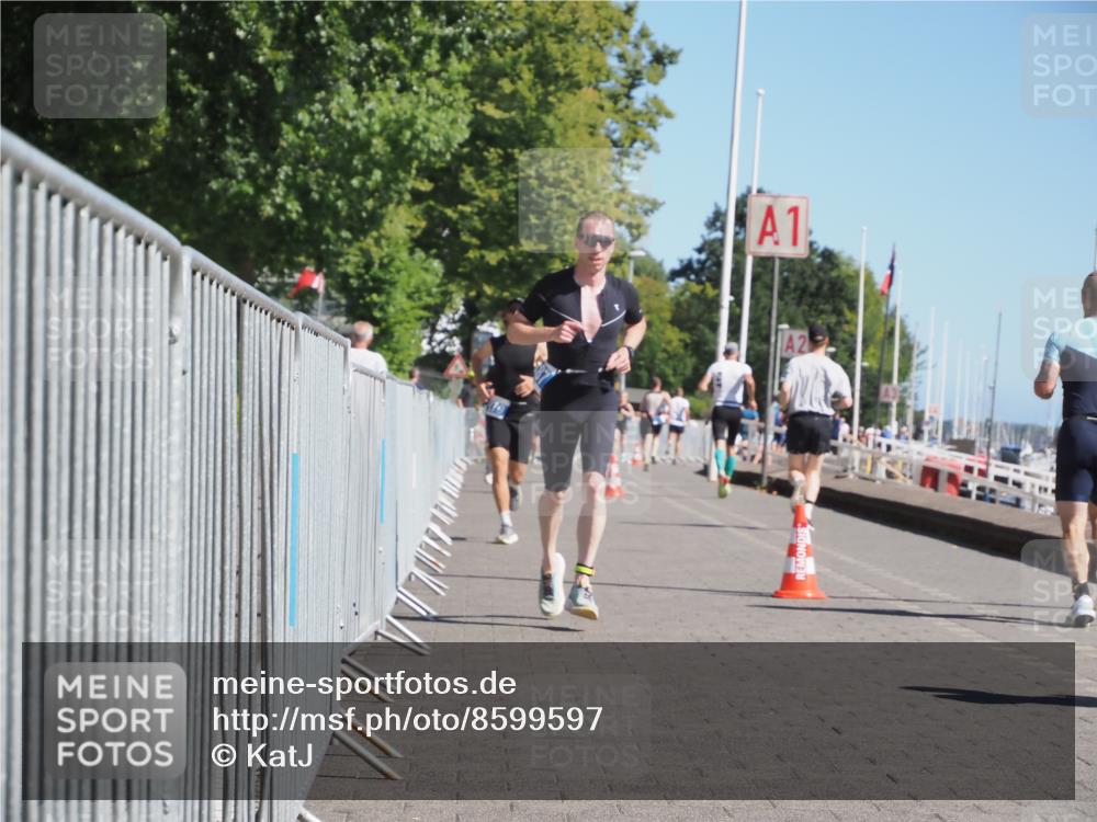 17.08.2025 - KN Förde Triathlon 2025 KatJ http://msf.ph/oto/8599597 17.08.2025 11:51:36 Laufen 279, 387, 616 meine-sportfotos.de