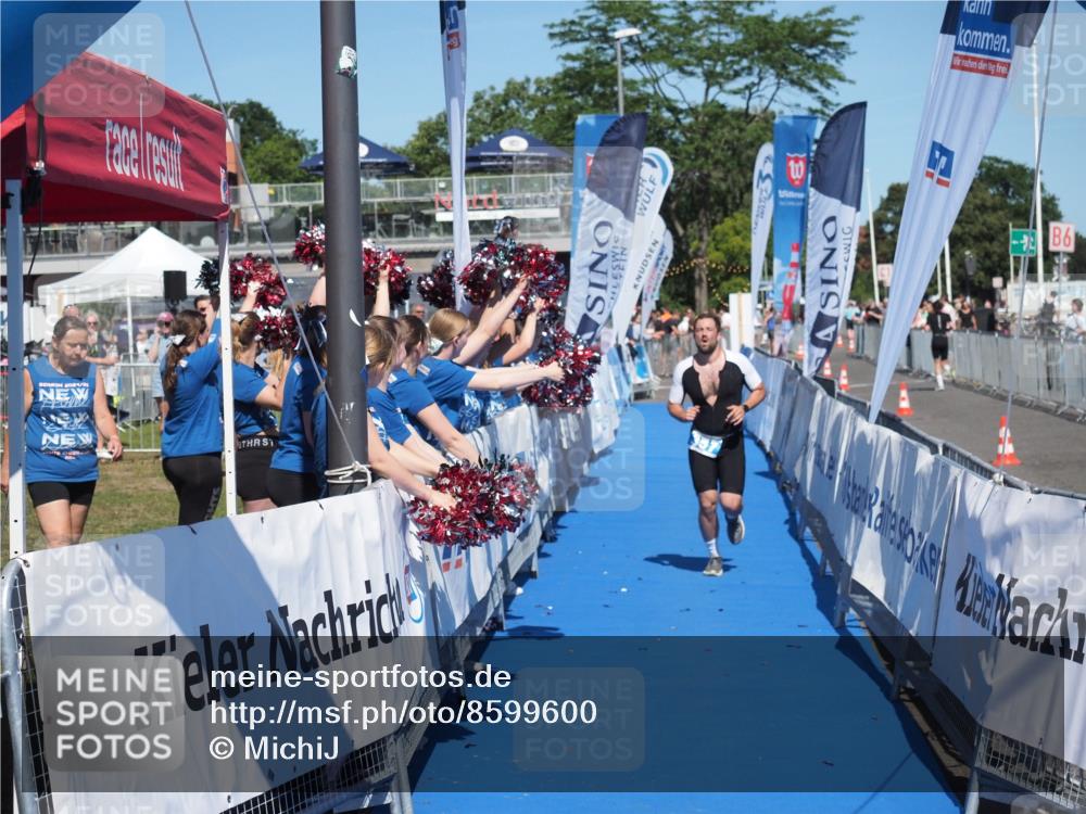 17.08.2025 - KN Förde Triathlon 2025 MichiJ http://msf.ph/oto/8599600 17.08.2025 14:04:11 Laufen 357 meine-sportfotos.de