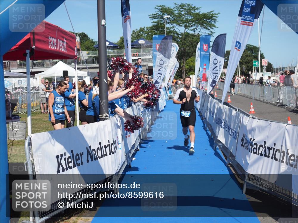 17.08.2025 - KN Förde Triathlon 2025 MichiJ http://msf.ph/oto/8599616 17.08.2025 14:04:12 Laufen 357 meine-sportfotos.de