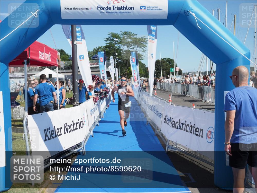 17.08.2025 - KN Förde Triathlon 2025 MichiJ http://msf.ph/oto/8599620 17.08.2025 12:15:04 Laufen 343 meine-sportfotos.de