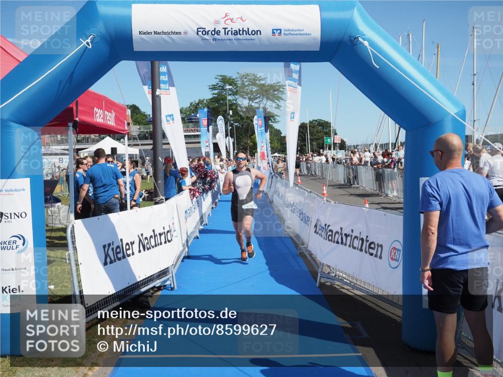 17.08.2025 - KN Förde Triathlon 2025 MichiJ http://msf.ph/oto/8599627 17.08.2025 12:15:04 Laufen 343 meine-sportfotos.de