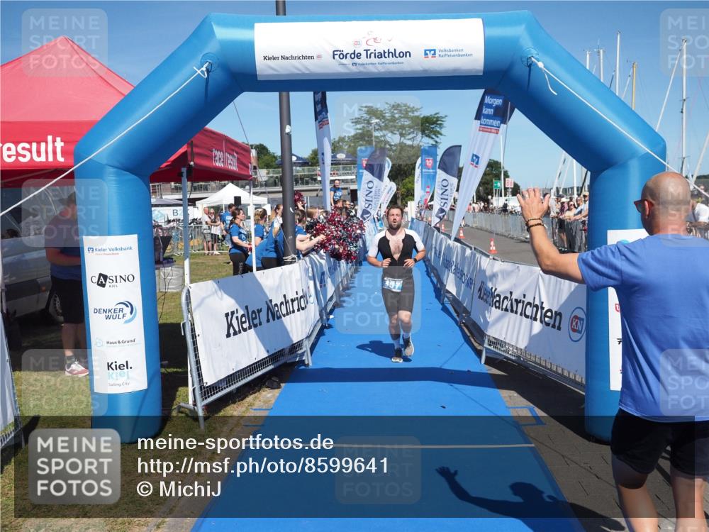 17.08.2025 - KN Förde Triathlon 2025 MichiJ http://msf.ph/oto/8599641 17.08.2025 14:04:14 Laufen 357 meine-sportfotos.de